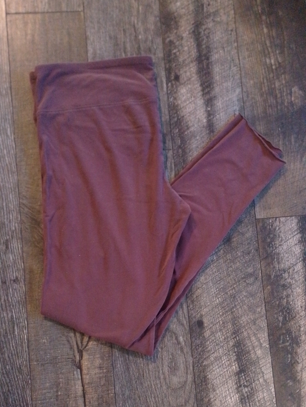 TNA Plum Purple Cotton Stretch Leggings.